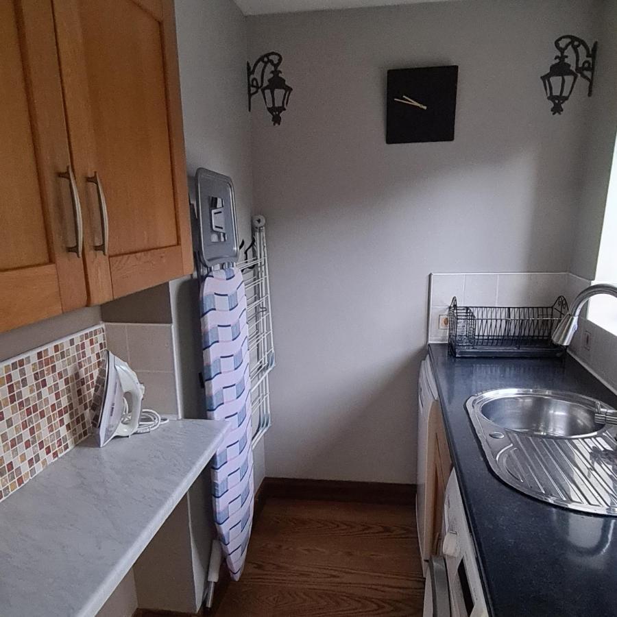Spacious, 5 Bed House For 9 In تشيستر المظهر الخارجي الصورة